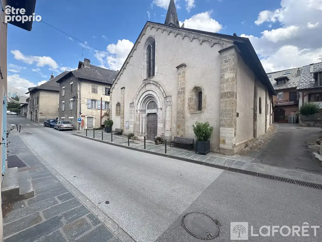 Maison à CROTS