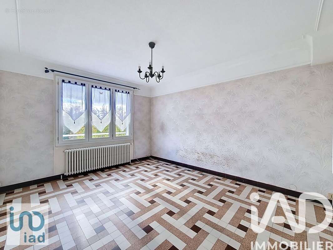 Photo 4 - Maison à JOIGNY