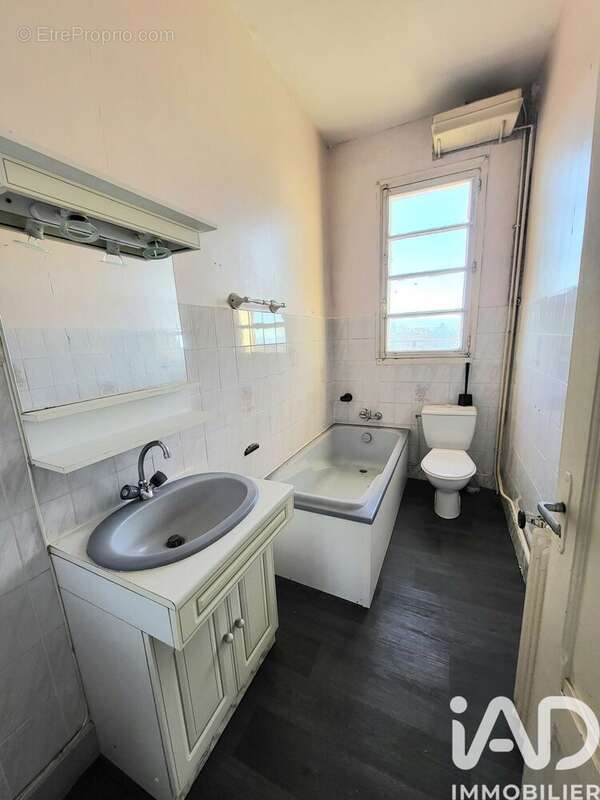 Photo 7 - Maison à SAINT-JUST-SAINT-RAMBERT