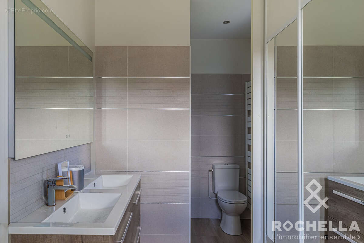 Maison 155 m² à Perigny  - photo 9