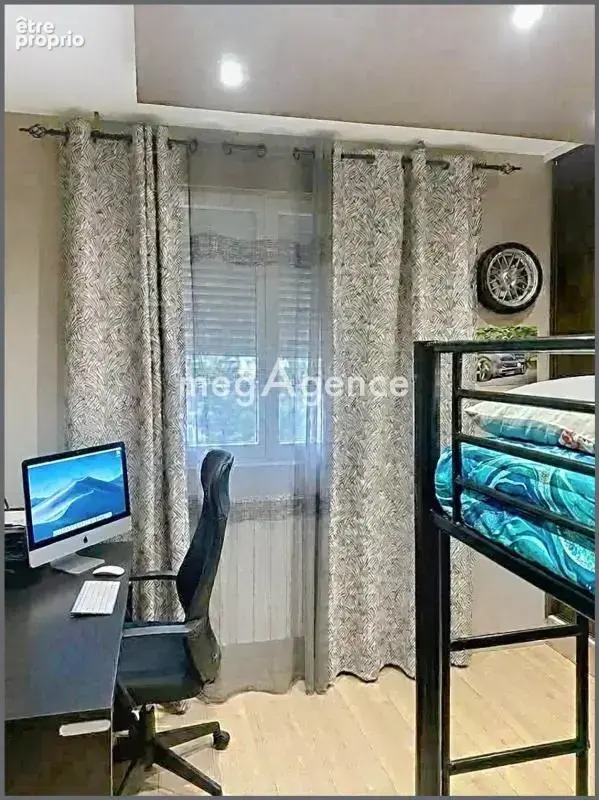 Villefranche-sur-saône – t4 meublé avec balcon, parking et cave - photo 12