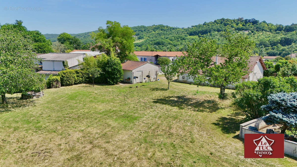 Maison à SAINT-SYLVESTRE-SUR-LOT