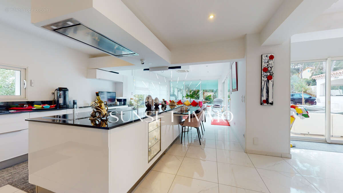 Maison à SEPTEMES-LES-VALLONS