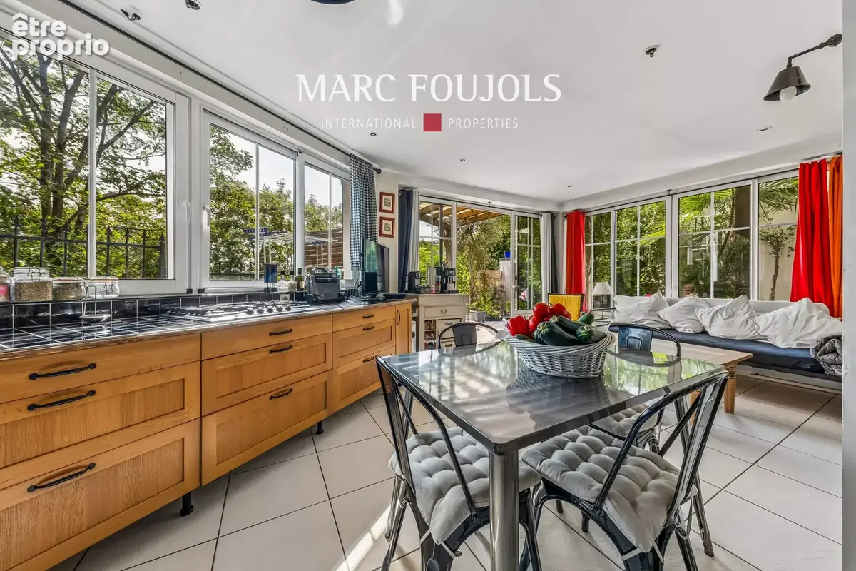 Suresnes : Maison familiale de 200 m² avec exterieurs et vues sur Paris - photo 14