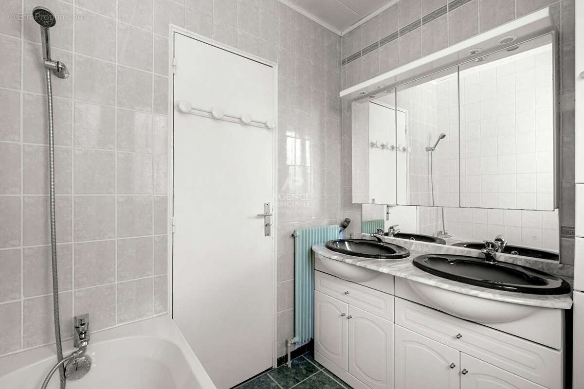 Maison à SAINT-GERMAIN-EN-LAYE