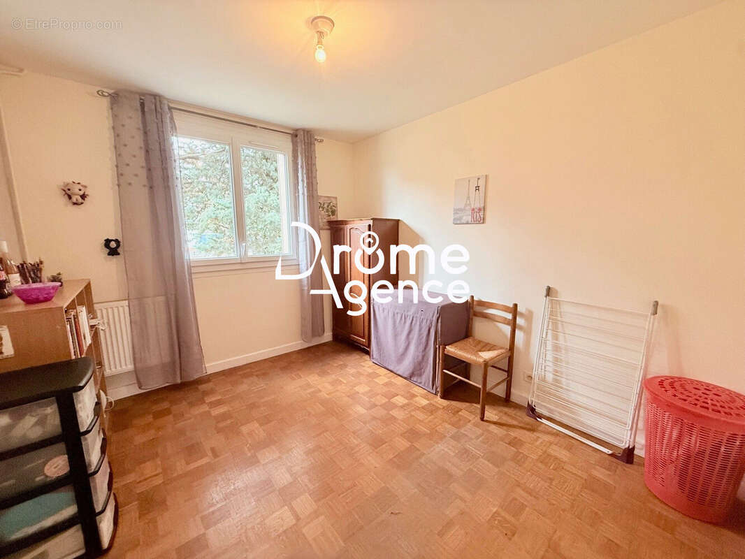 Appartement à BOURG-LES-VALENCE