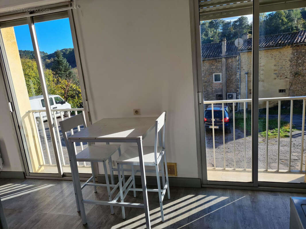 Appartement à CENDRAS