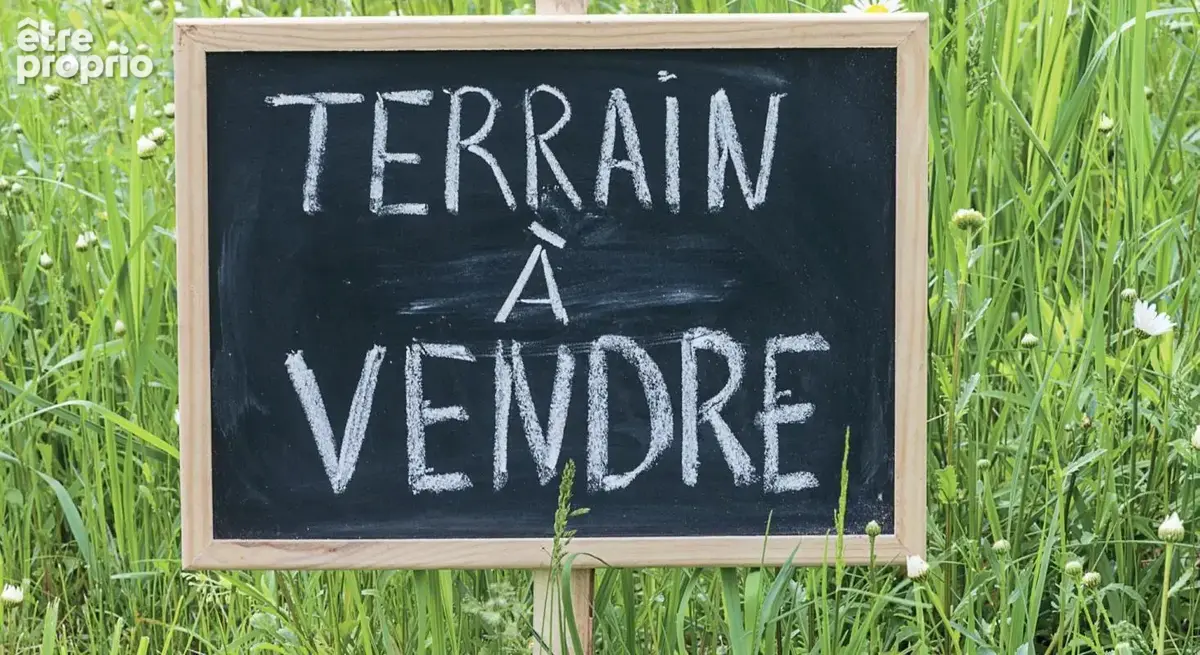 Terrain à VOULANGIS