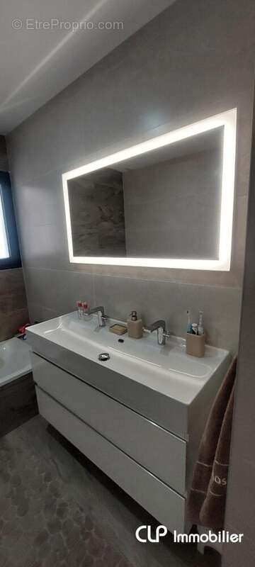 Maison 105 m² à Rochemaure  - photo 6