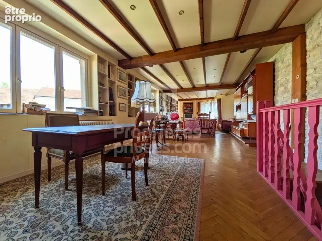 Maison La Charite Sur Loire 14 pièce(s) 445.88 m2 - photo 9