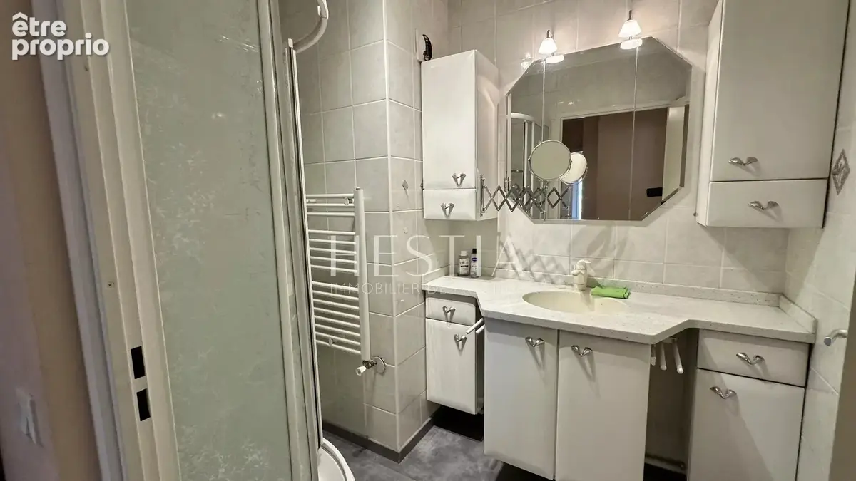 T3 dernier étage, attique 88 m² - photo 9