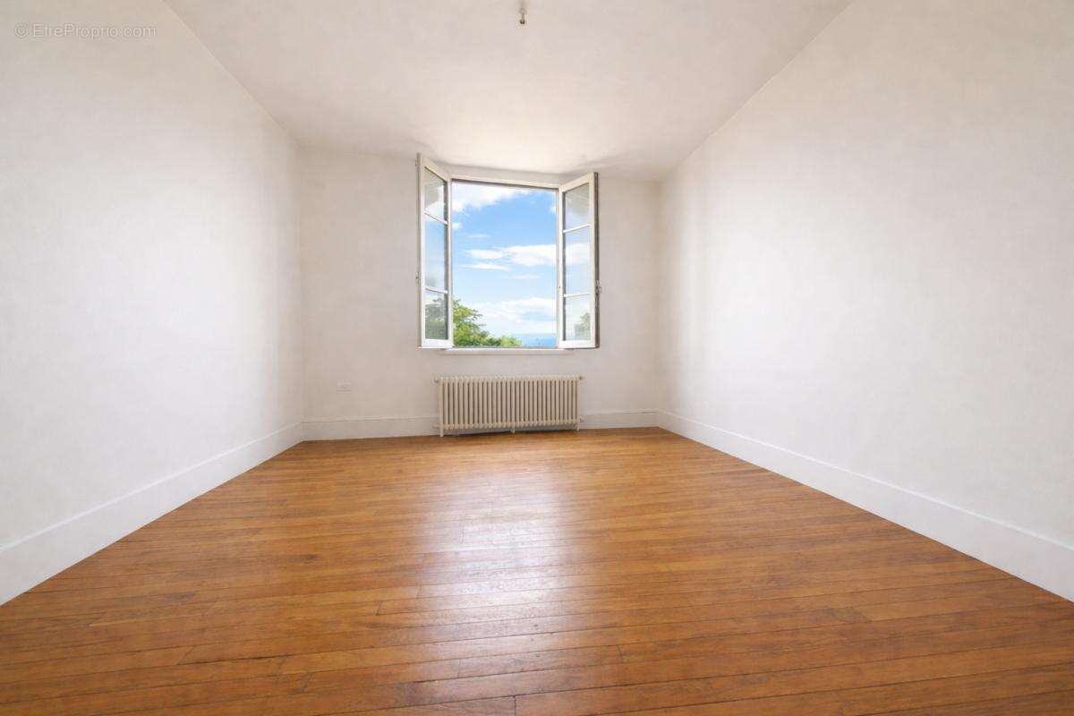 Appartement à CHATOU