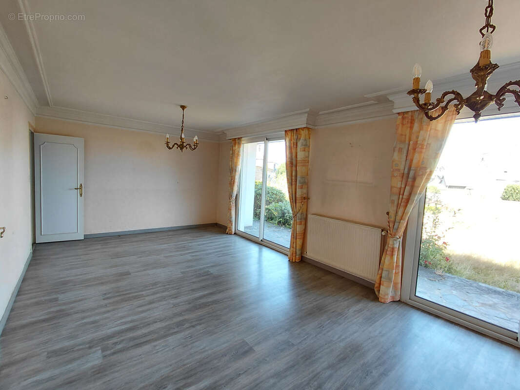 Maison traditionnelle 90 m2 vie de Plain-pied à 8 mn de Lanvollon - photo 5