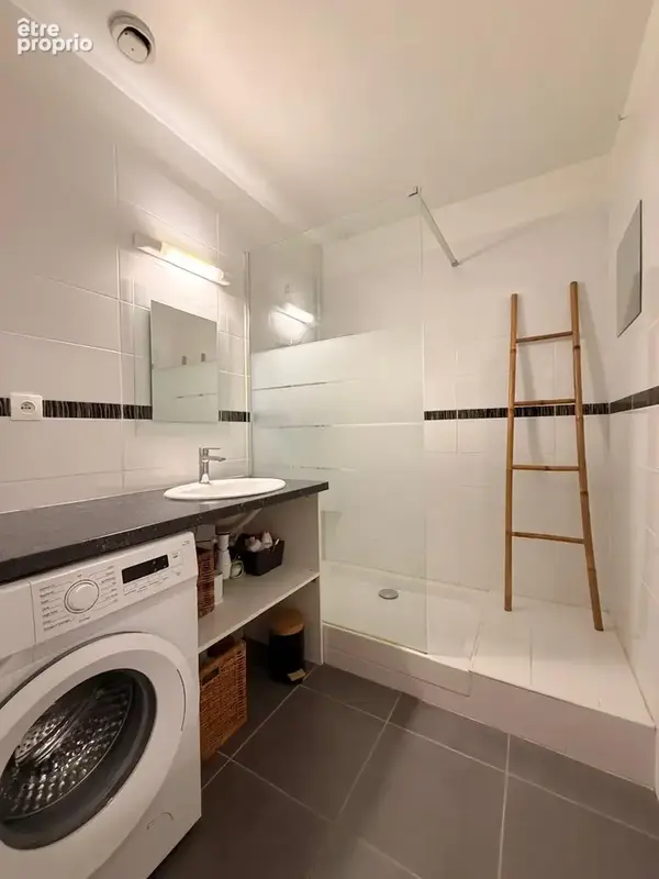 Appartement T2 de 38m2 avec terrasse au 1er dans une résidence de standing - CENTRE VILLE LA GRANDE MOTTE - photo 6