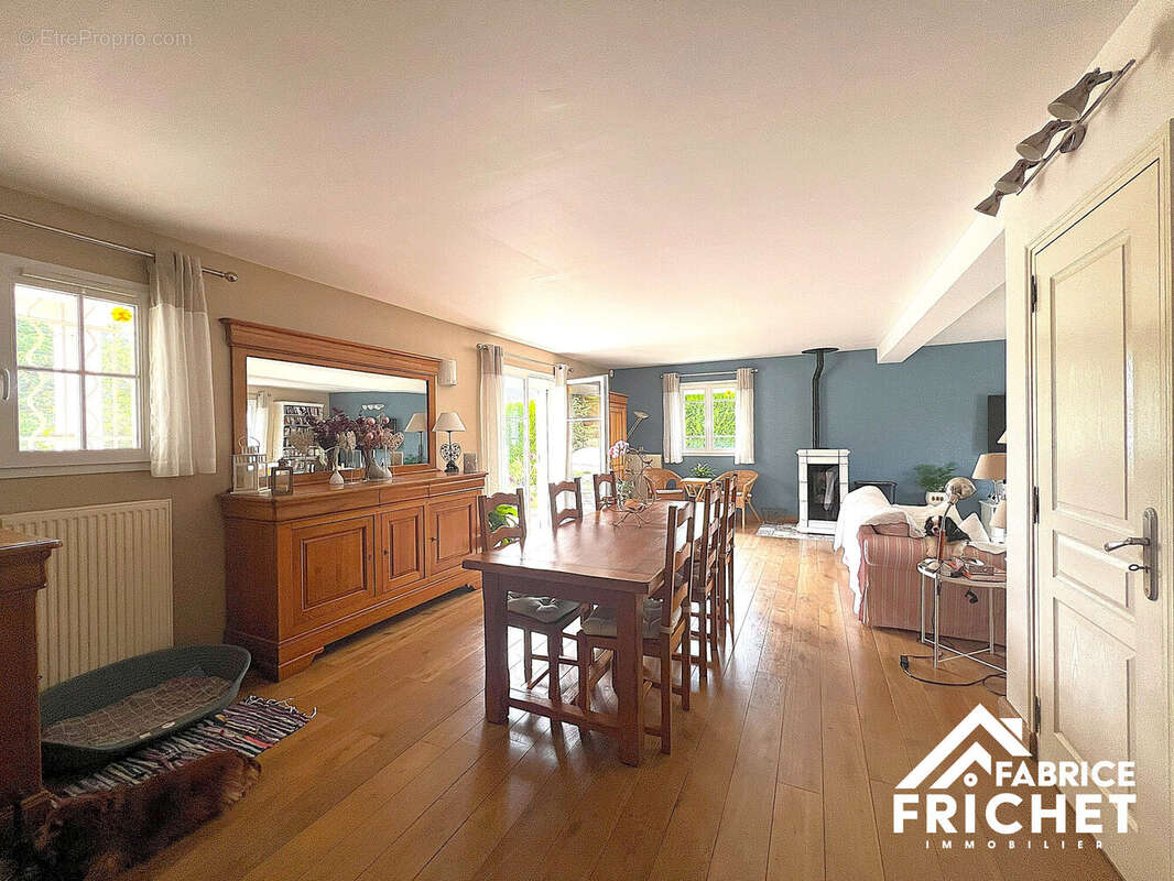 Maison 160 m² à Pacy-Sur-Eure  - photo 3