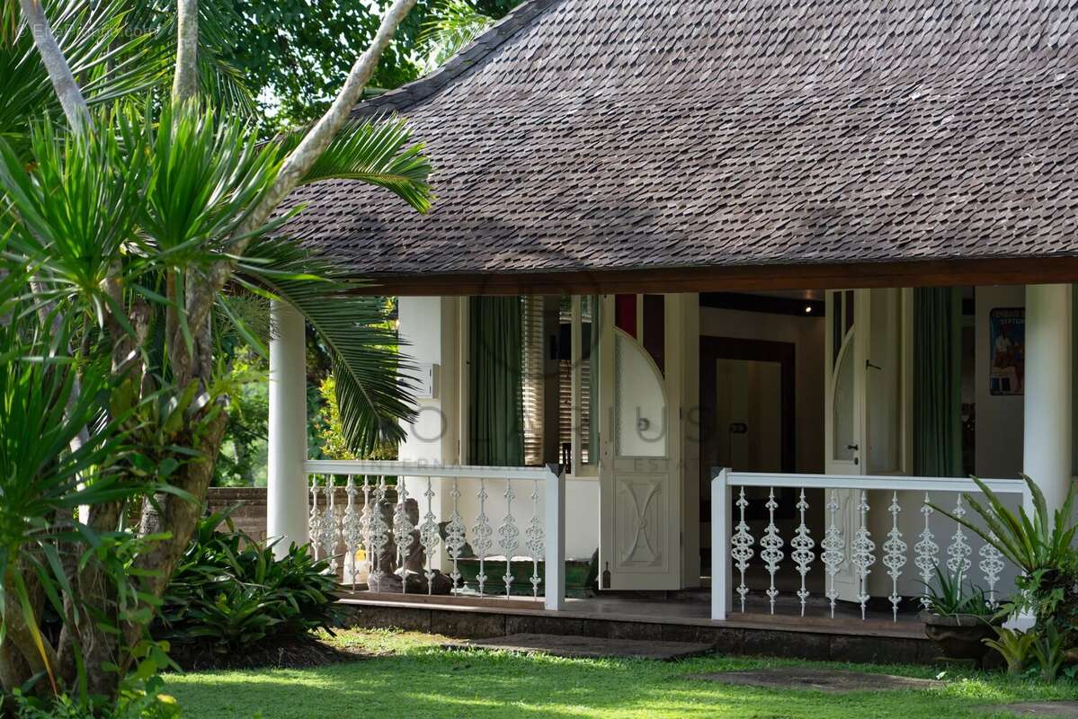 Domaine Colonial de Luxe Intemporel  Rare Résidence Familiale en Pleine Propriété près de Canggu, Bali - photo 31