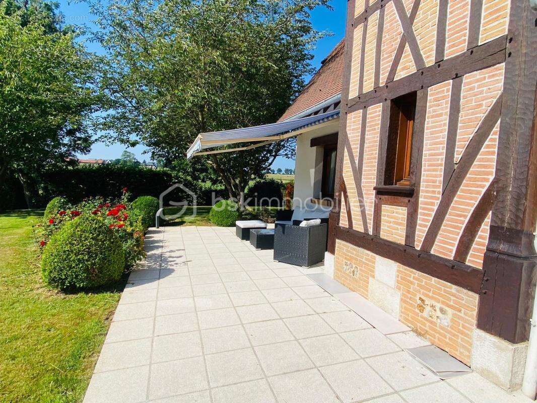 Maison à FONTAINE-LA-MALLET