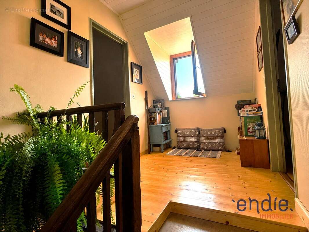 Propriété avec dépendances sur 7,5 hectares au charme authentique - photo 10