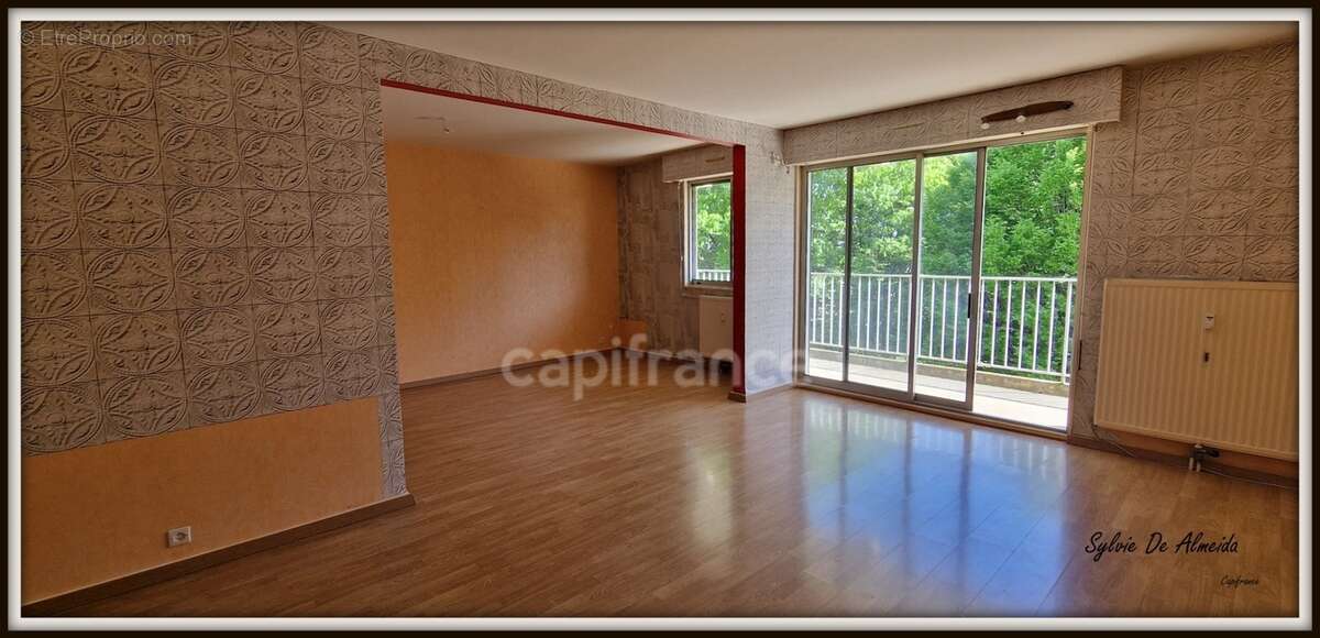 Appartement à vendre 5 pièces MACON CHARNAY (71) 100 m², 3ch, 2 SDB, balcon, calme - photo 3