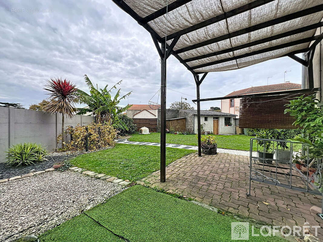 Maison à LE MAY-SUR-EVRE