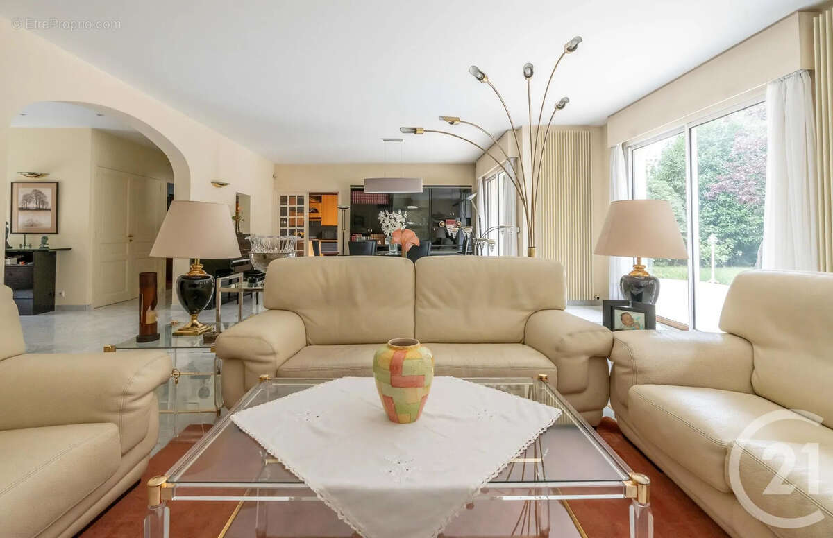 Maison à CHAMPIGNY-SUR-MARNE