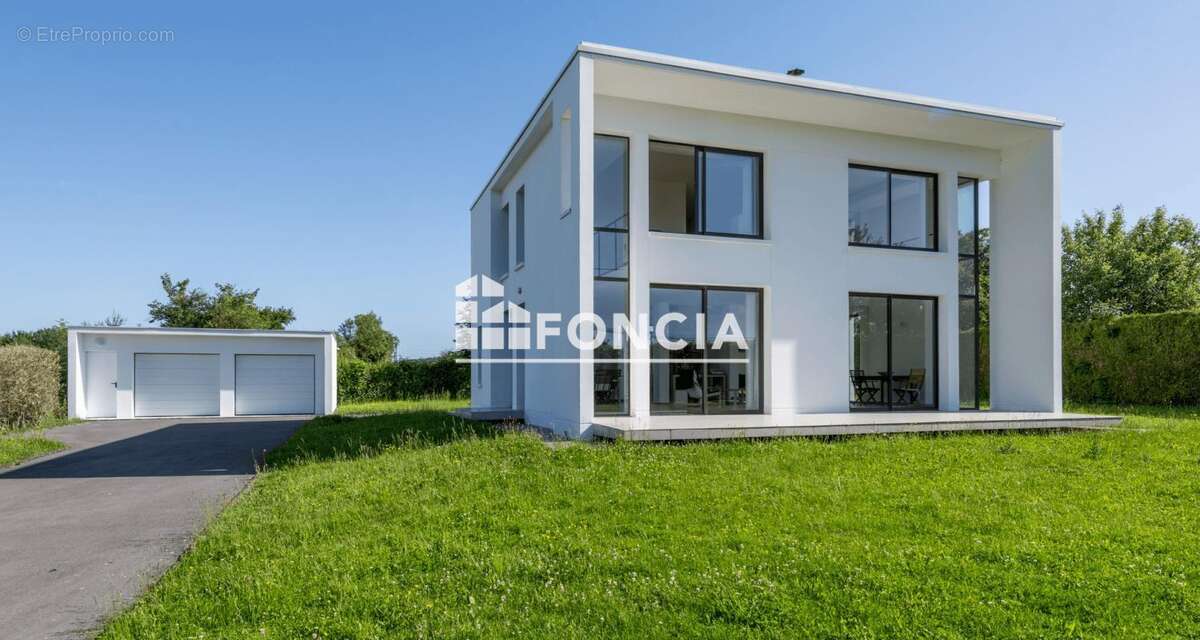 Maison à HAUSSEZ