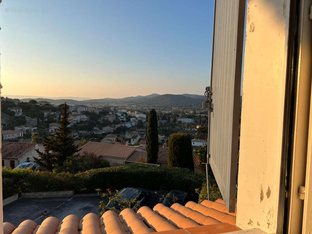 Maison à BORMES-LES-MIMOSAS