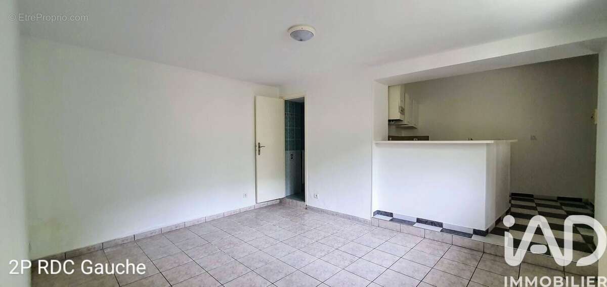 Photo 5 - Appartement à GENNEVILLIERS
