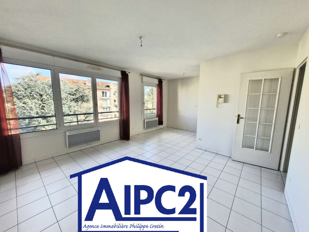 Appartement à LYON-5E