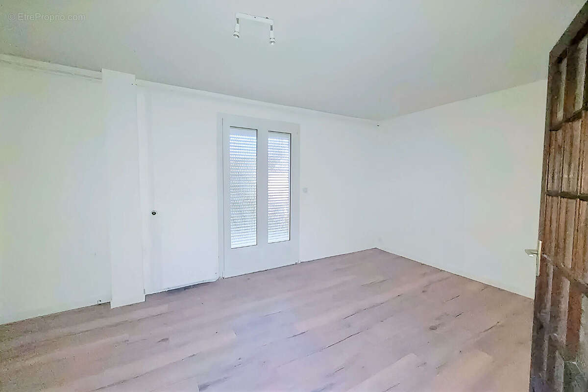Appartement à BOVES