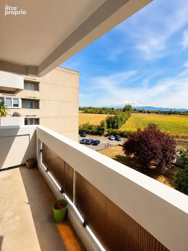 Appartement 4 pièces de 80 m2 avec belle vue - photo 3