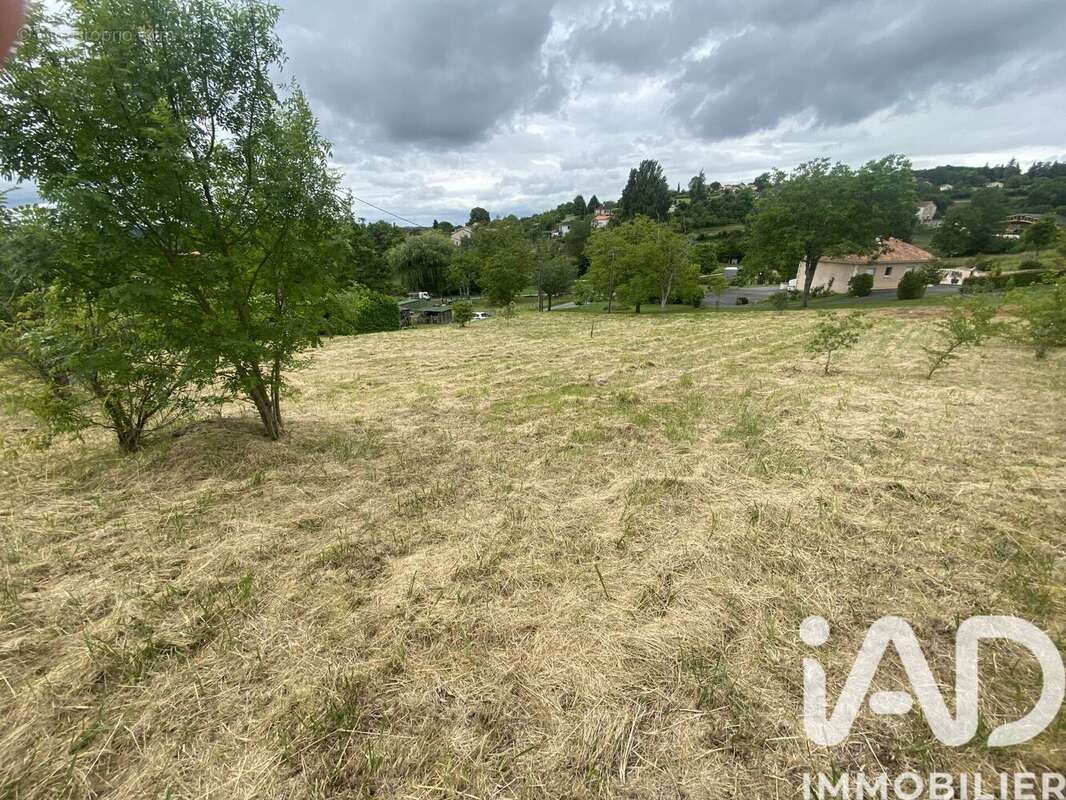 Photo 2 - Terrain à VILLETOUREIX