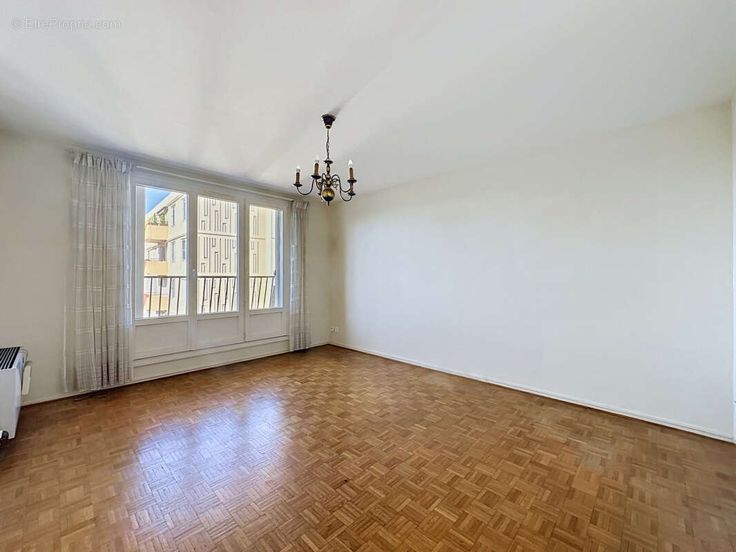 Appartement à LYON-5E