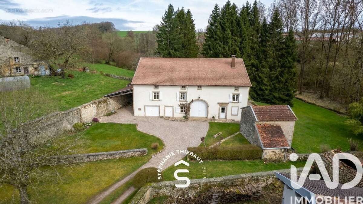 Photo 4 - Maison à UZEMAIN