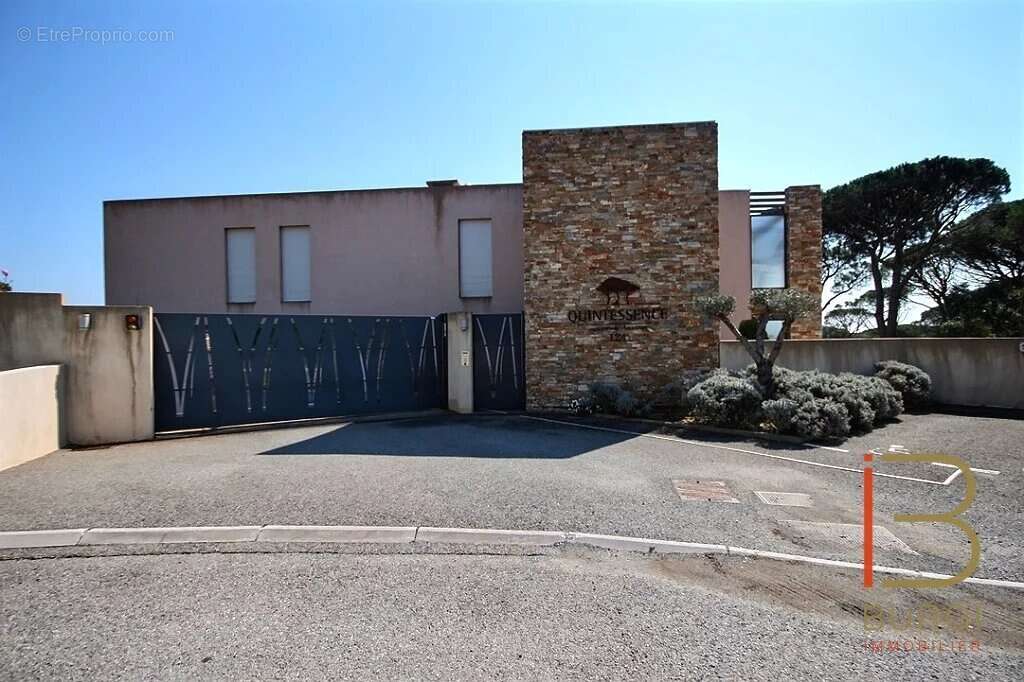 Appartement à SAINT-RAPHAEL