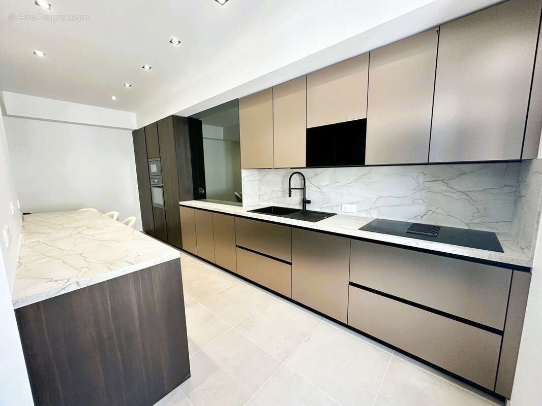 Appartement à VICHY