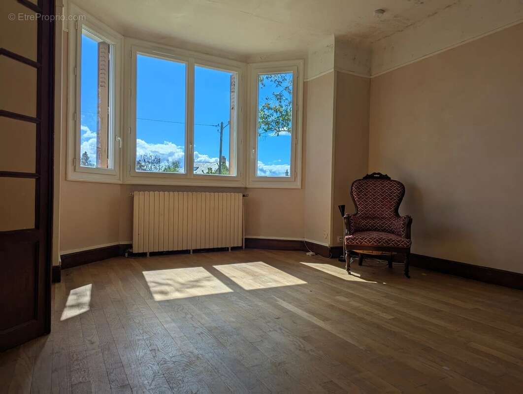 Maison à SAINT-BENOIT-DU-SAULT