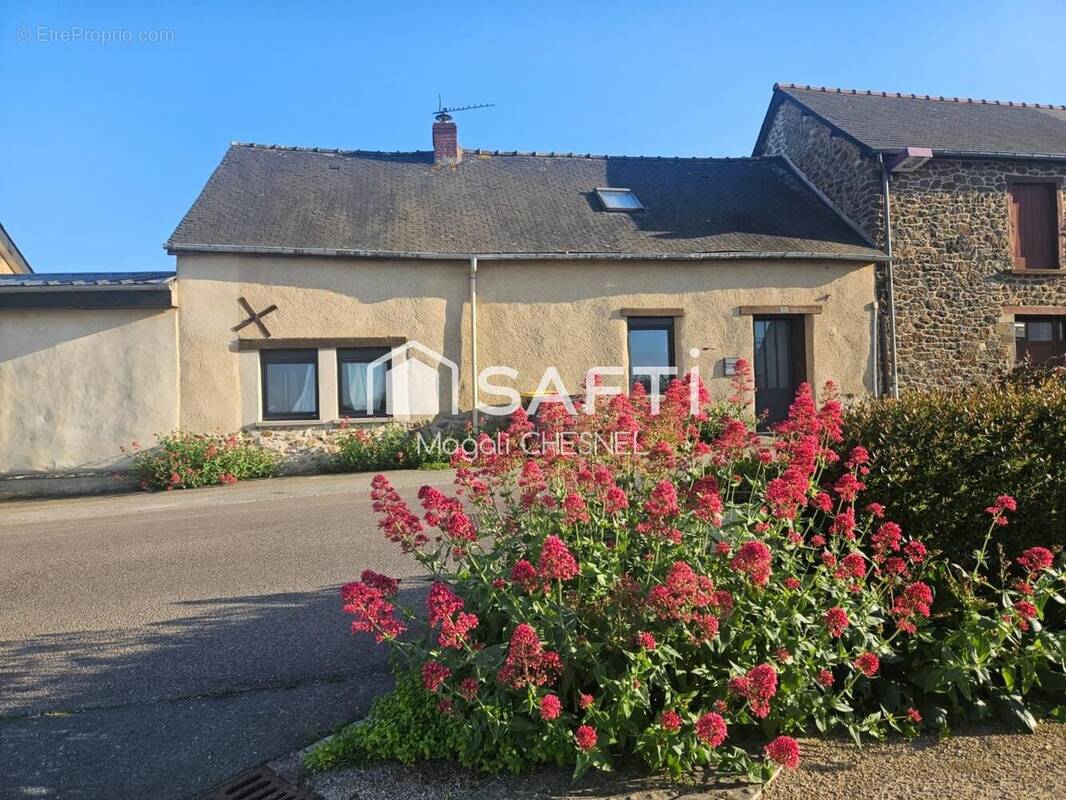 Maison 103 m² à Guipel  - photo 1