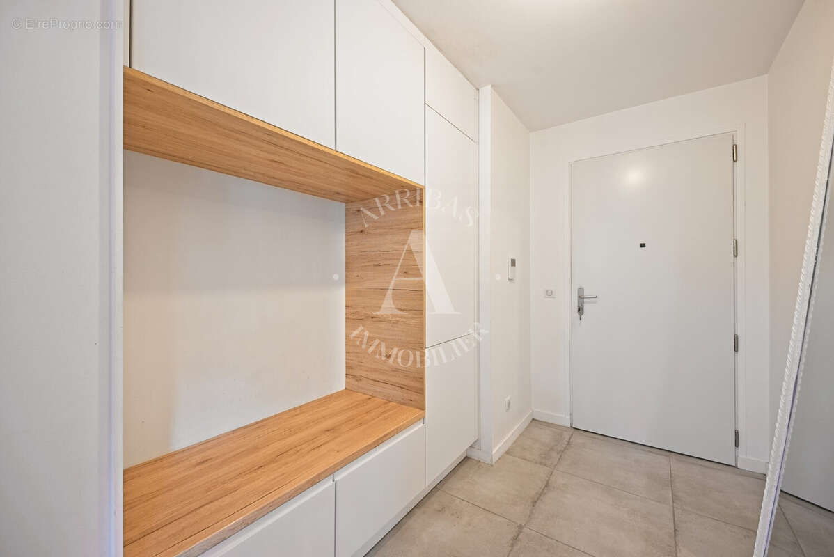 Appartement à PREVESSIN-MOENS