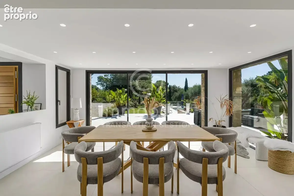 Mougins - Villa de Prestige - photo 8