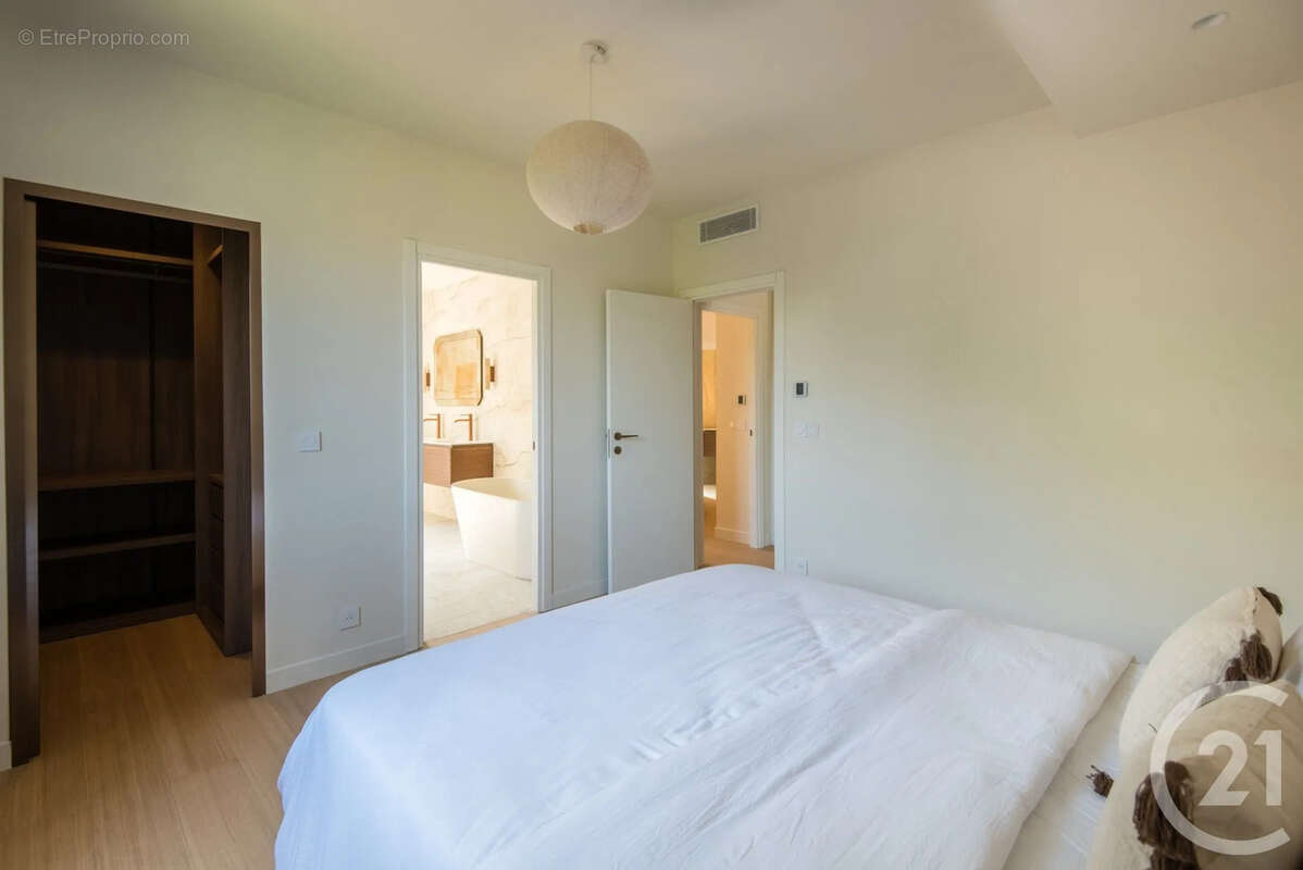 Appartement 101 m² à Nice  - photo 16