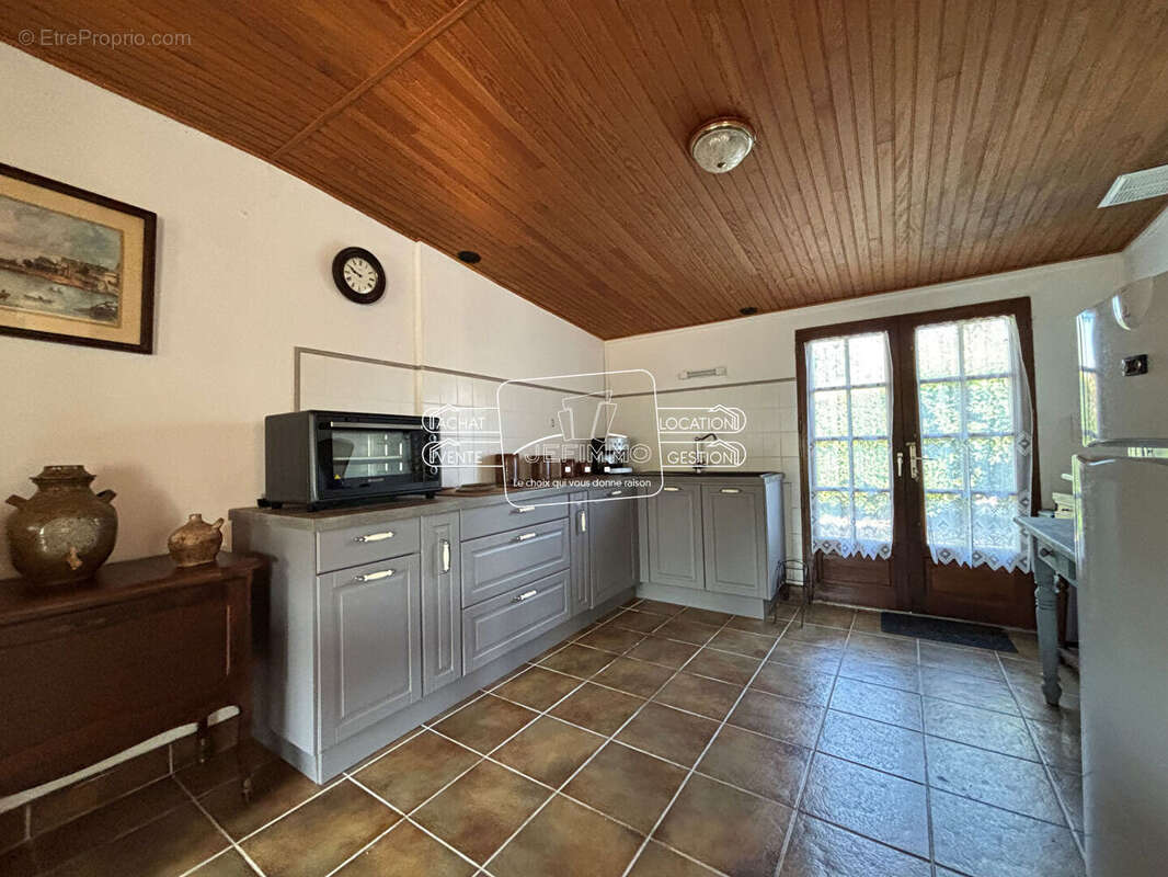 Maison Le Loroux Bottereau 7 pièce(s) 139 m2 - photo 3