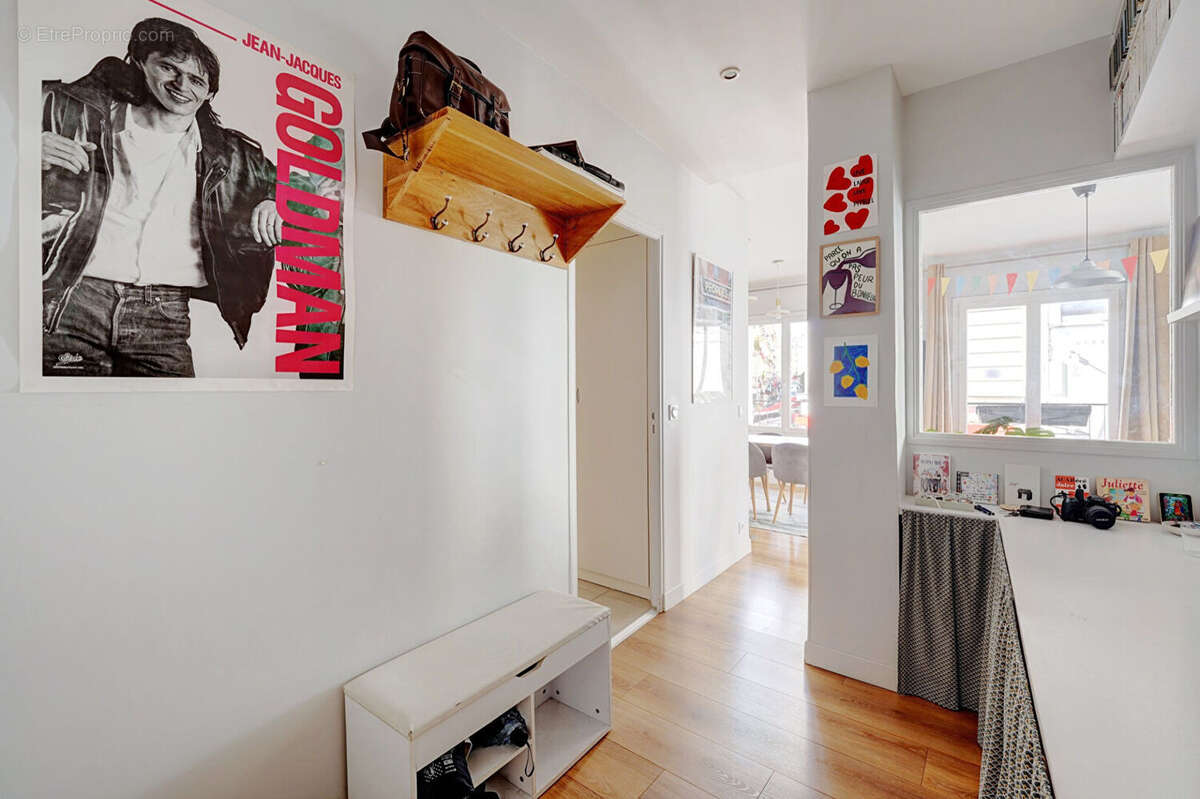 Appartement à PARIS-18E