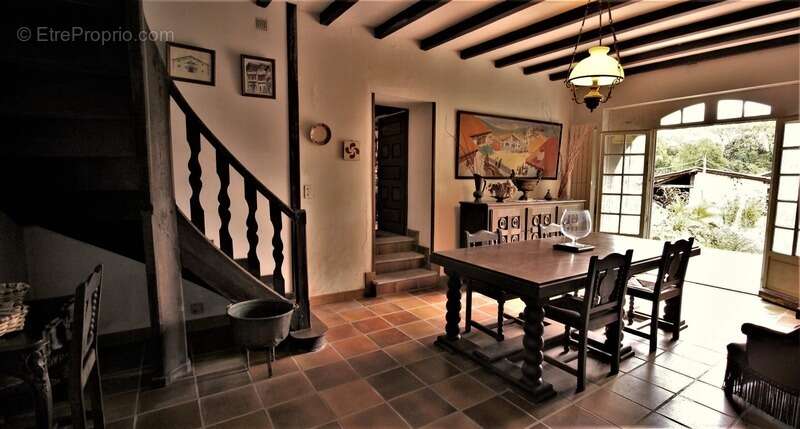 Maison à SAINT-MARTIN-DE-SEIGNANX