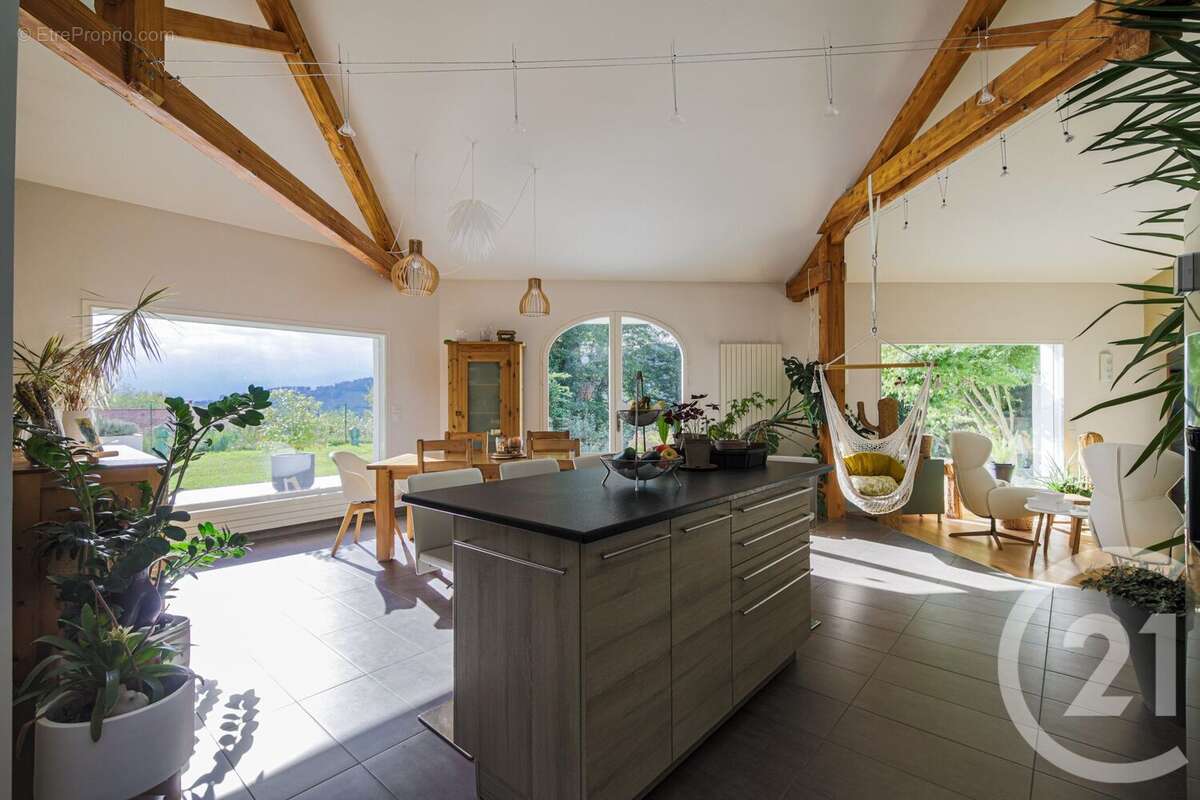 Maison à SAINT-MARTIN-D&#039;URIAGE