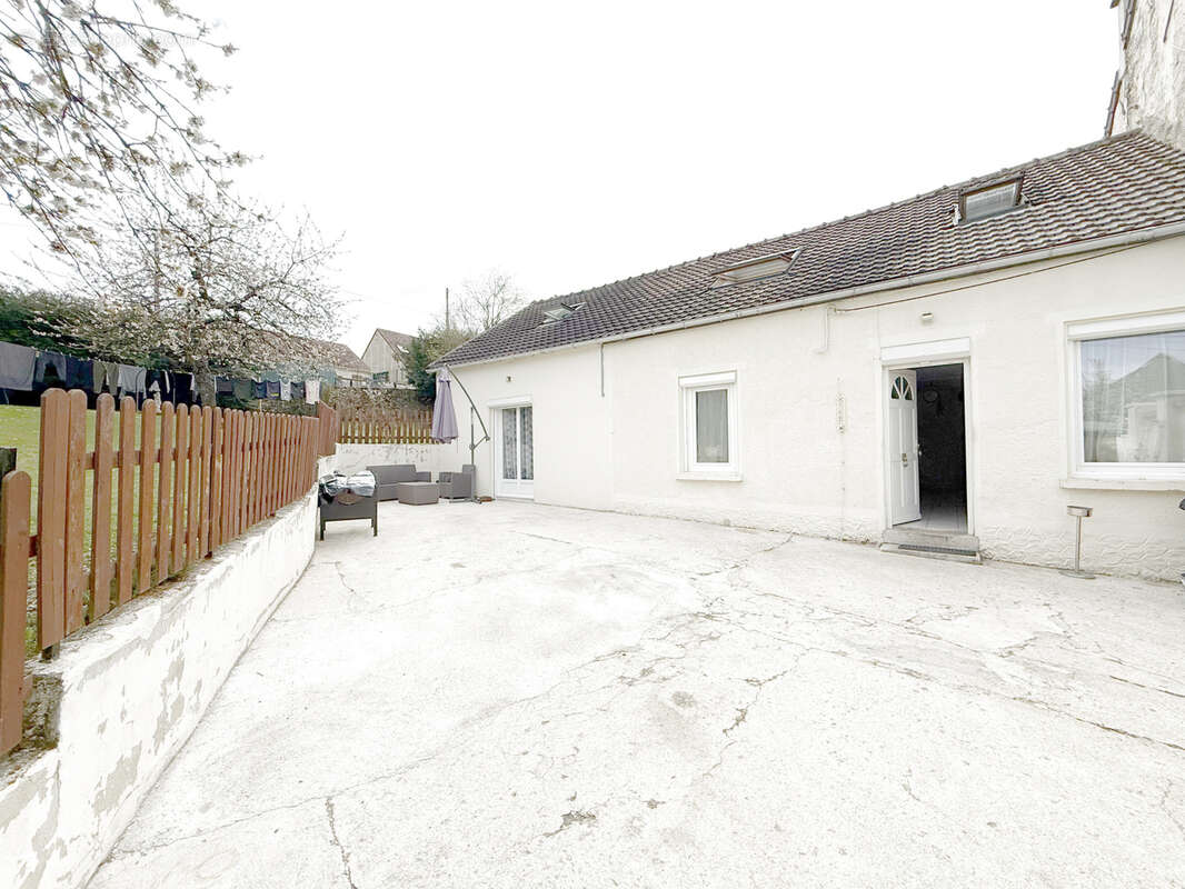 Maison à LA FERTE-GAUCHER