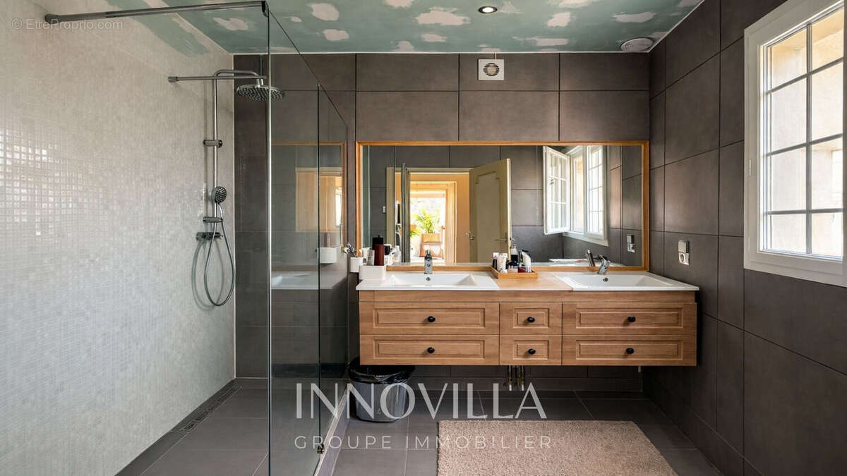 Maison à LAPEYROUSE-FOSSAT