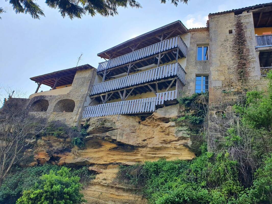 Maison à CASTELMORON-D'ALBRET