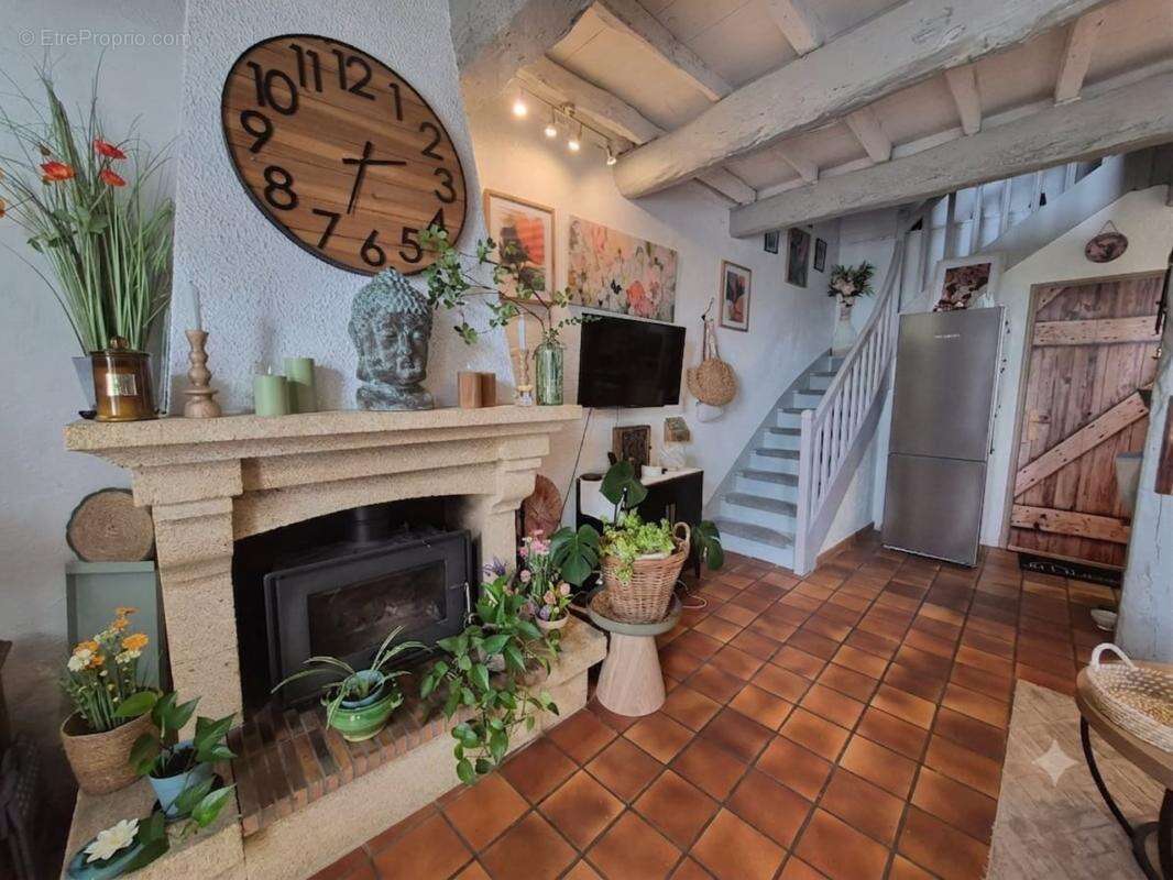 Maison à vendre 3 pièces LAGARDE (31) - photo 4