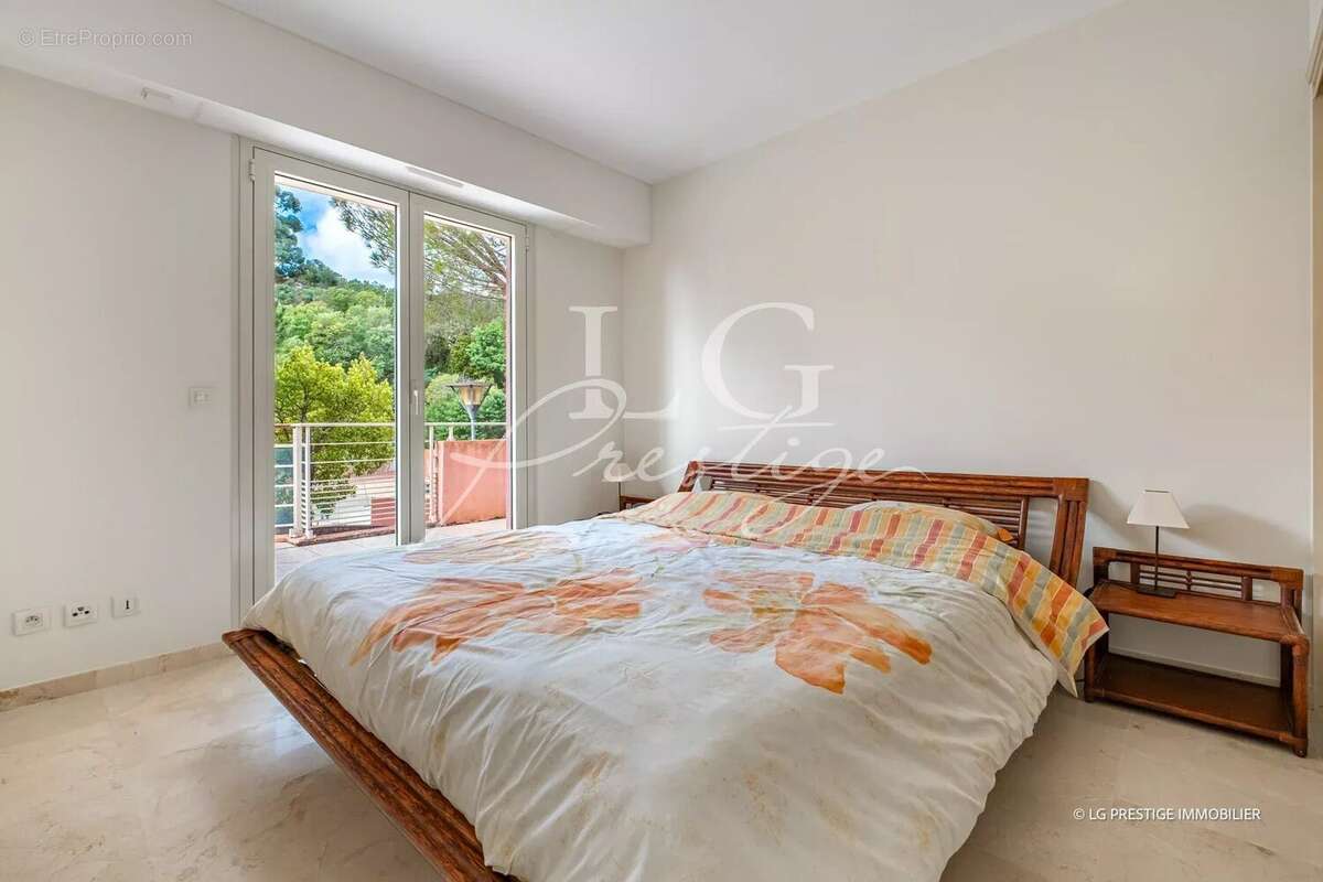 Appartement à THEOULE-SUR-MER